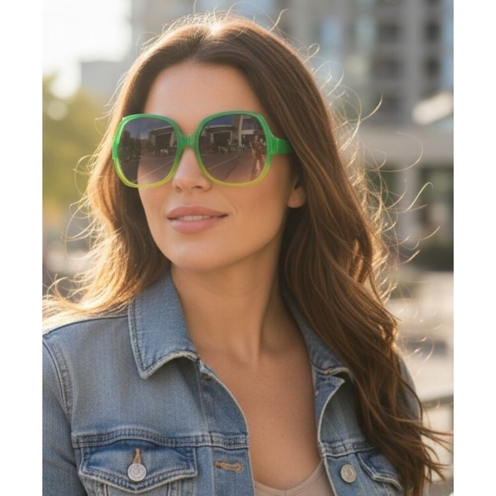 DVB VICTORIA BECKHAM GREEN/LIME OVERSIZE SUNGLASSES
